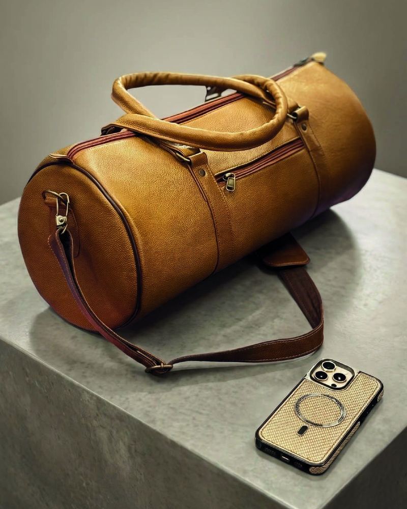 Leather gym bag GB26-9019 in cow printed leather